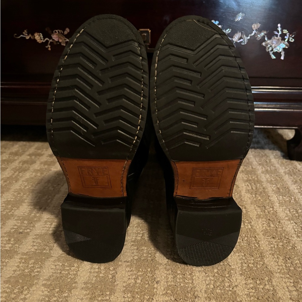 Frye classic Engineer boot size 9 - Picture 7 of 7